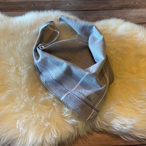Vintage Christian Dior Gray and White Textured Scarf
